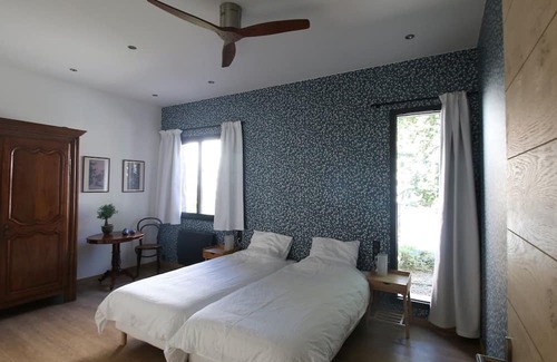 La Ferte-Saint-Aubin Bed & Breakfast | Guestroom La Ferté-Saint-Aubin, studio flat, 2 persons