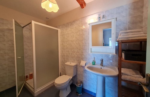 Cravant Bed & Breakfast | Guestroom Cravant, studio flat, 2 persons