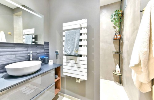 Liberation Apartment | Homerez - Nice appartement 2 km away from the beach for 4 ppl. at Nice