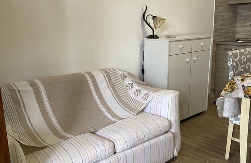 Marina di San Nicola Apartment | Ground floor in residence with pool very central