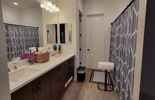 Lathrop House | Beautiful cozy, fully furnished, brand new, lake house with private deck.