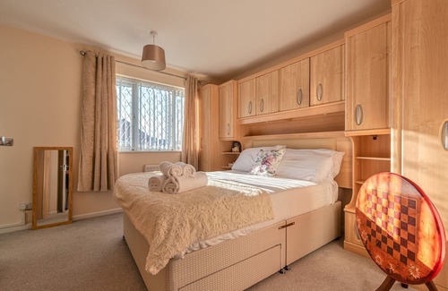Muxton House | Lovely Detached Home | Pass The Keys