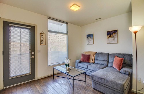 Raynolds Addition House | Albuquerque Townhome w/ Rooftop Deck & Gas Grill!