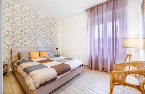 Isola del Bosco - Delle Corti Apartment | [20min. Duomo] Design, Wi-fi