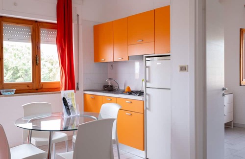 Falerna Apartment | Apartment "Bilocale 84 Residence La Giungla" with Sea View, Shared Pool & Wi-Fi