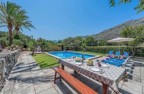 Pollensa Villa | Beautifully Restored Country Farmhouse, Private Pool, Superb Views, 5 minutes from Cala San Vicente!