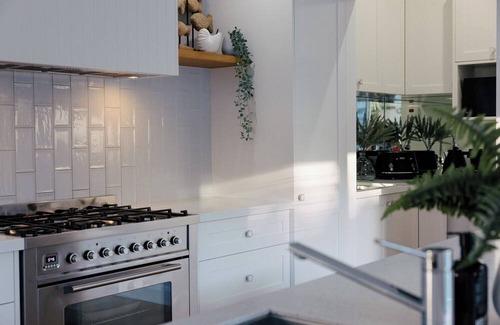 Werri Beach House | Werri Beach Retreat- 100m to the beach!