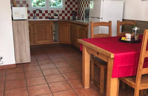 Saint-Christol-Les-Ales House | Gîte 'L'Olivier' with Wi-Fi and Air Conditioning