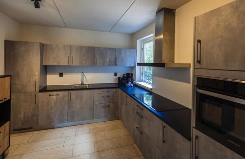 Ewijk House | Detached Bungalow in Peaceful Setting