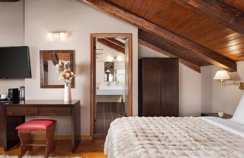 Arachova Hotel | Superior Room by Mons Arachova