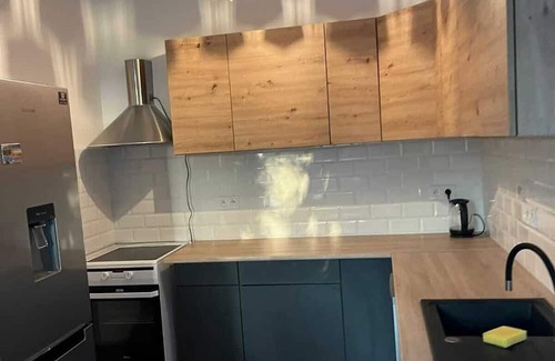 Zabierzow House | Błękity domek koło Krakowa - transfer z lotniska i dworca, jazda konna!