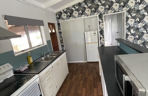 Rotorua House | 7 Double Beds including 2 Double Sofa Beds, 9 Steeles Lane