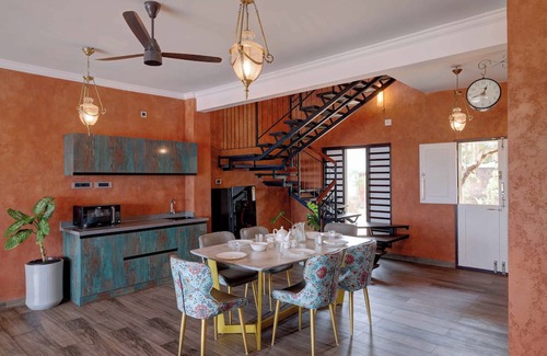 Chavakkad Villa | Bougainvillea Beach Home - Guruvayur - Chavakkad