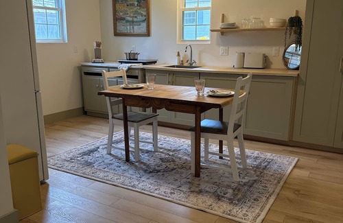 Ridgetown House | Charming Barn Conversion. Rural Curious? Come try small-town living!