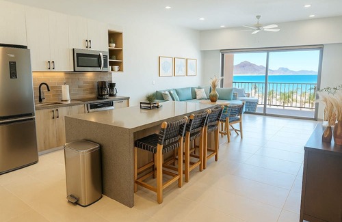 Loreto Condo | 1302 2BR/2.5BA Oceanfront Loreto @ Danzante Bay