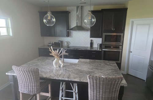 Kathleen House | Perfect 5-bedroom house for family a home away from home