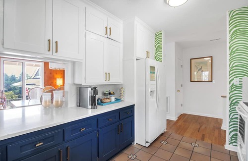 Debordieu Colony House | Steps away from the beach