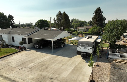 Vernal House | RV full hook up RV full hook up