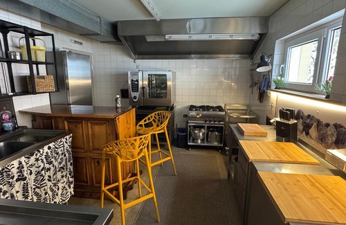 Niedersfeld House | Blueberry Hill, vacation and workation house in Winterberg for up to 29 people