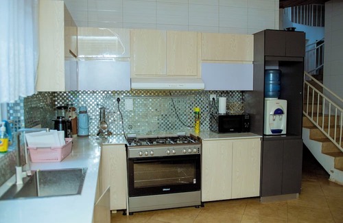 Kigali Villa | Uzeema Retreat: Great for Big Families! Save More in Kigal
