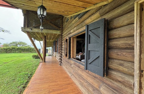 San Ramon Cabin | Family cabin in San Ramon de Alajuela, just minutes from the airport, Alajuela.