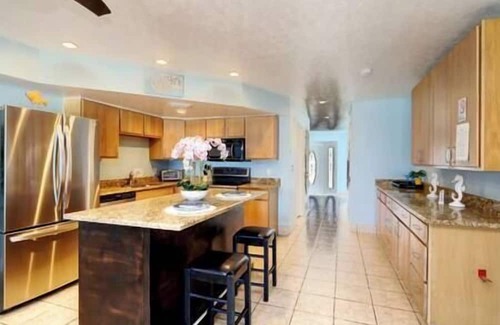 Floridana Beach House | BV Paradise - 3 Units, 1 House