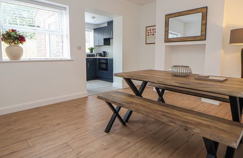 Flint Cottage | 5 MARSH LANE, pet friendly, with open fire in Flint