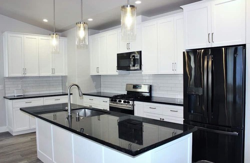 Rohnerville House | 3-bedroom house with a view
