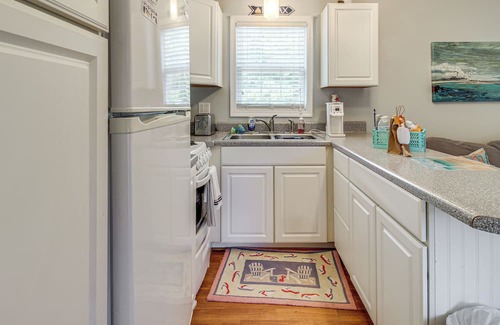 Hampstead House | 11 Mi to ICW: Coastal Carolina Home w/Pool Access