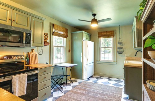 Charles Town House | Walkable Location: Historic Home in Charles Town!