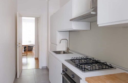 Fiera Apartment | Spacious Studio in Residential Area – MirablePM