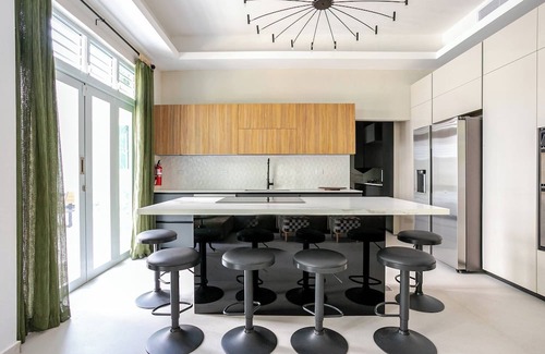 Santurce Ski Chalet | Puerto Rico vacation dream house