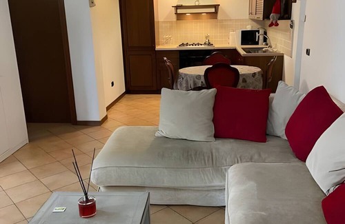 Guidonia Montecelio Apartment | Apartment 'Casa Vacanze - Roma' with Private Terrace and Wi-Fi