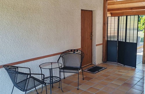 Fontenilles Apartment | Self-contained studio