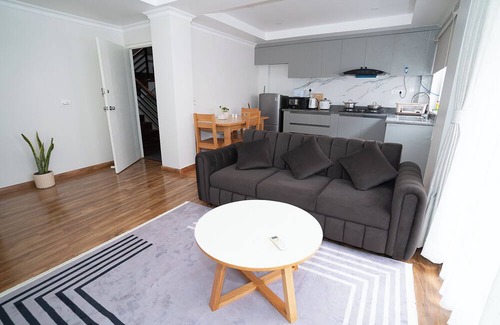 Nagarjun Apartment | Bright & Cozy 2BHK | Peaceful Stay Close To Thamel