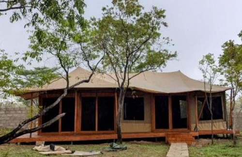 Mikumi House | Double G safaris and Camp Mikumi - Family Bungalow