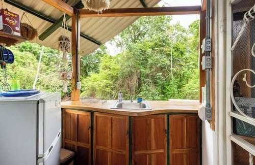 Jaco House | Treehouse with butterfly and exotic fruit farm