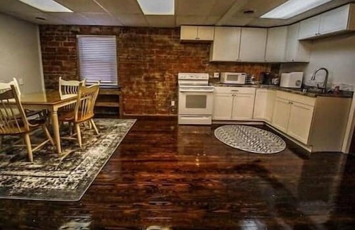 Fourmile Apartment | Luxury Meets History: 5 Star Comfort