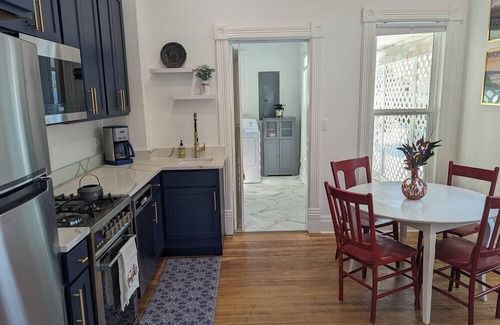 Buffalo House | Charming, cozy home downtown Buffalo