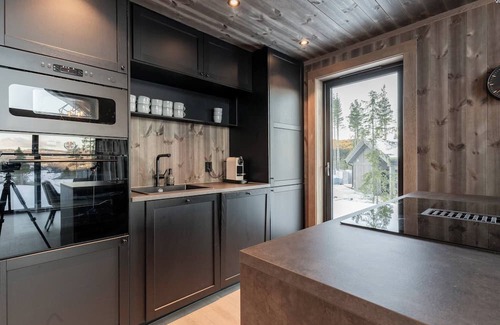 Nes House | Luxury holiday home, skiing, sauna, remote office