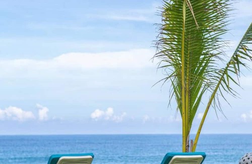 Hikkaduwa Villa | 3-bedroom Luxurious beachfront villa