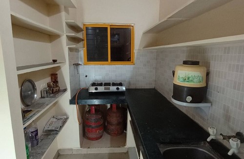 Ujjain Apartment | Family friendly Peaceful place away from market loud.