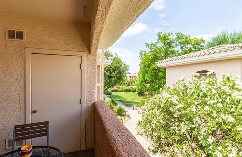 Maryvale Condo | Designer 2BD/2BA in Gated Resort w/Pool & Gym