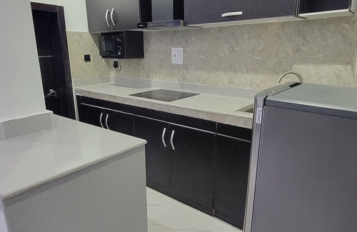 Lekki Phase 1 Apartment | Stylish 2-bed, 3-bath in Lekki Phase 1 with 24/7 power, Wi-Fi & top amenities