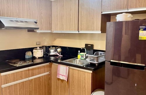 Pasay Condo | Levi & Moon Relax and Chill
