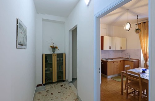 Lanzara House | 70 meters of comfort with terrace 2 bedrooms 2 bathrooms equipped kitchen, parking space