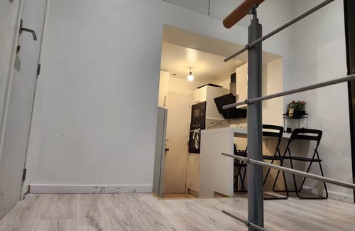 Jacht Apartment | LARGE, GROUP-FRIENDLY SET OF APARTMENTS LOCATED CENTRALLY IN BRUSSELS