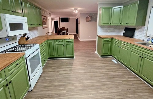 Coffey County House | Country living with ample space less than 5 minutes from Burlington