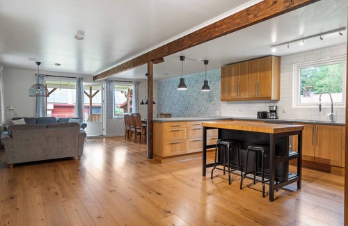 Katrineholm Villa | Family Friendly Villa near the Water