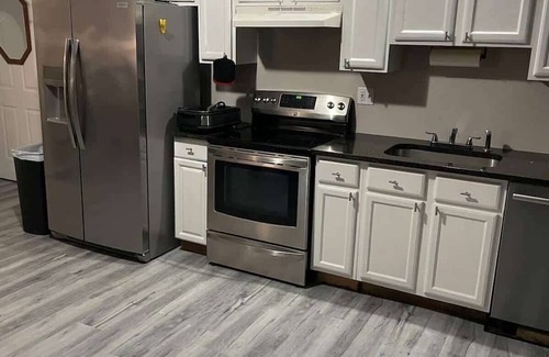 Southbury Apartment | The Southbury Duo Apartments